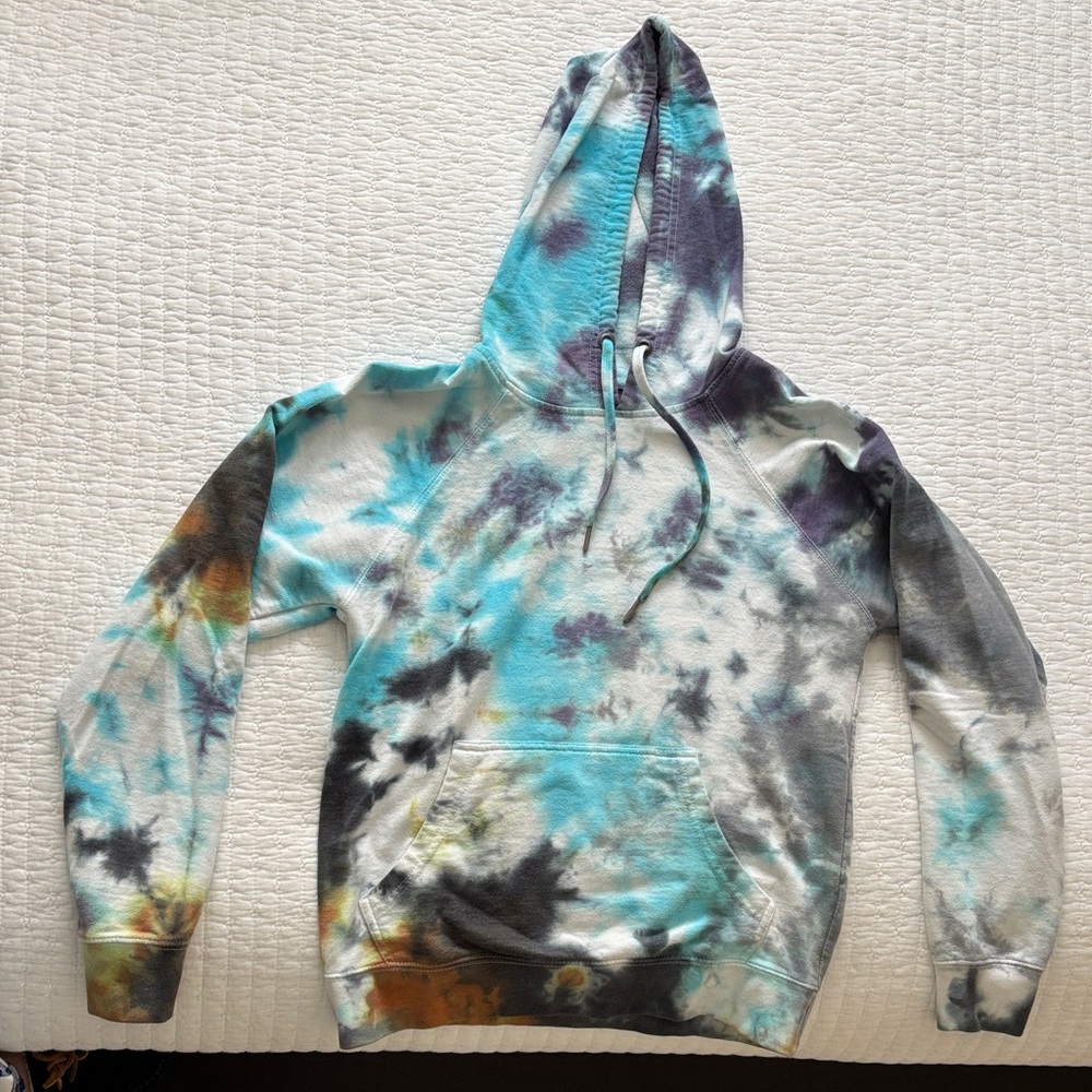5/$15! Colorful Tie-Dye Hoodie. Size XS